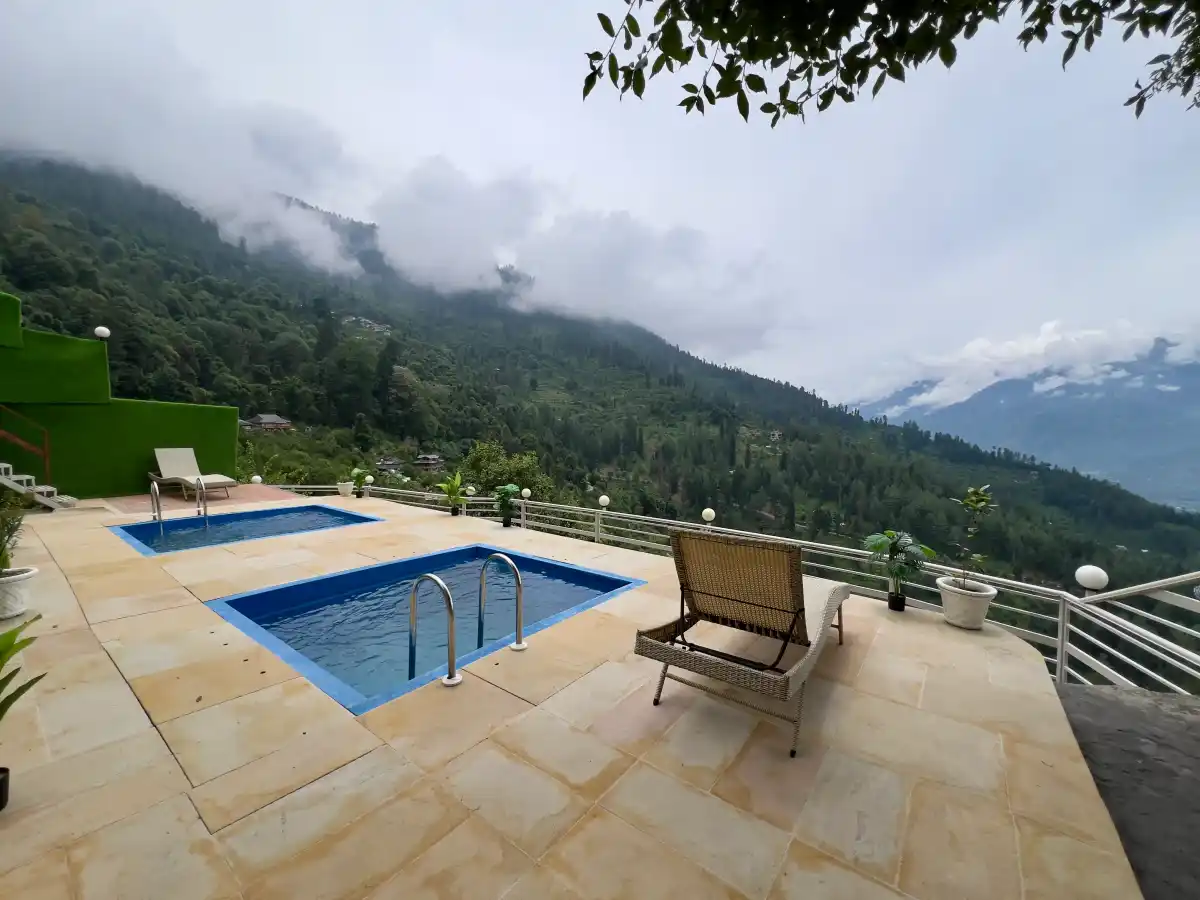 SaffronStays Interstellar, Manali