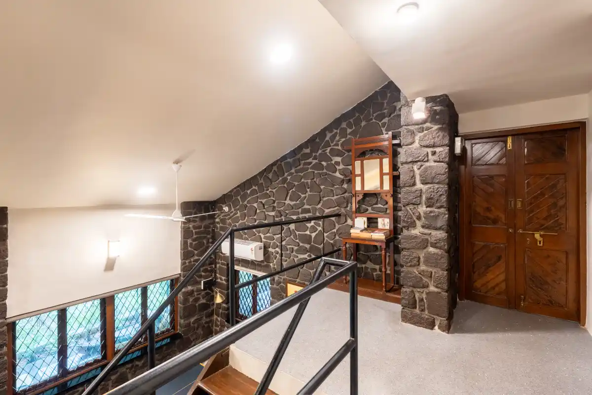 SaffronStays Inverlochy, Lonavala