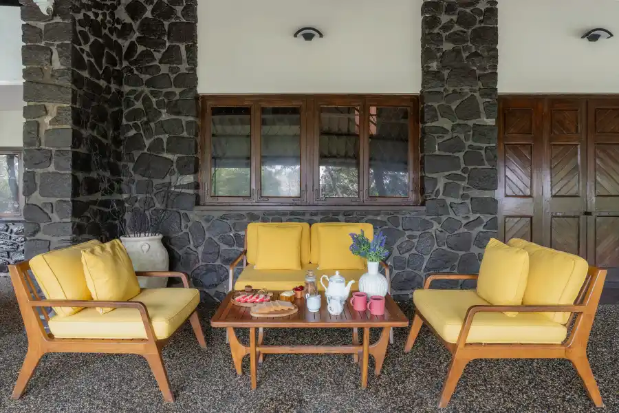 SaffronStays Inverlochy, Lonavala