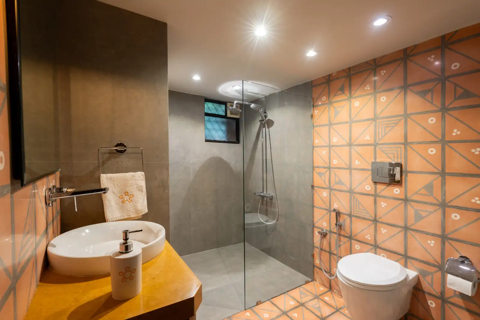 SaffronStays Inverlochy, Lonavala