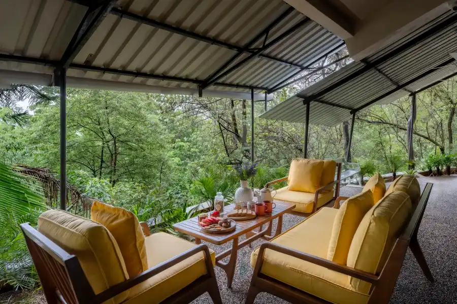 SaffronStays Inverlochy, Lonavala