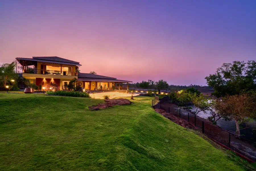 SaffronStays Jallosh, Karjat