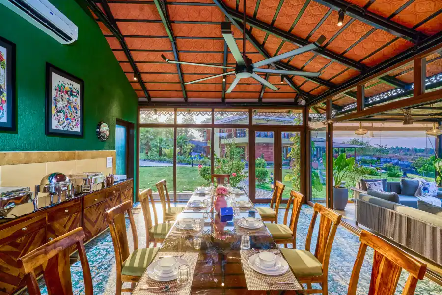 SaffronStays Jallosh, Karjat