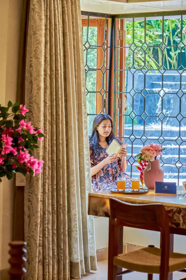 SaffronStays Jallosh, Karjat