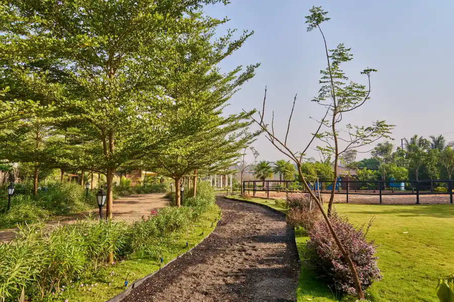 SaffronStays Jallosh, Karjat