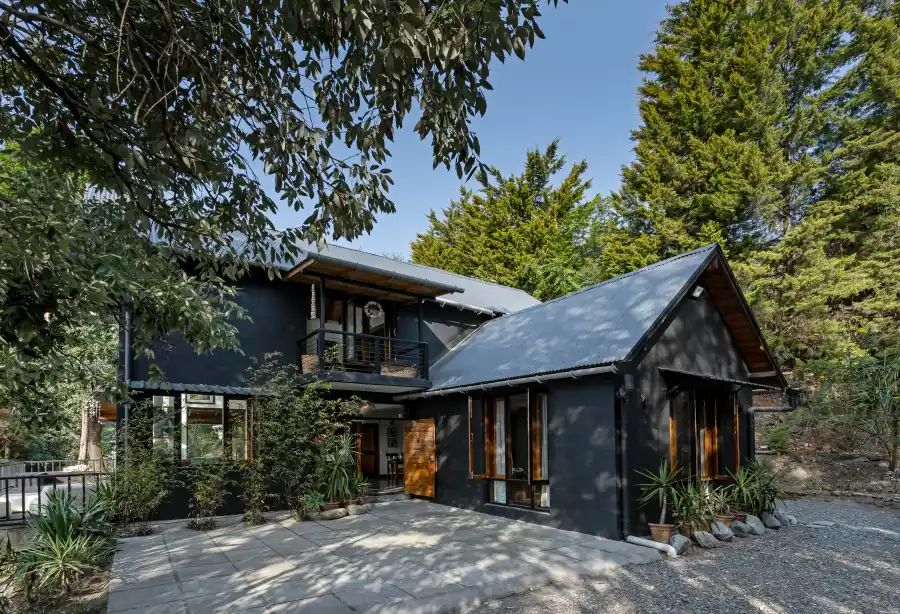 SaffronStays Junglee Murgi, Bhimtal