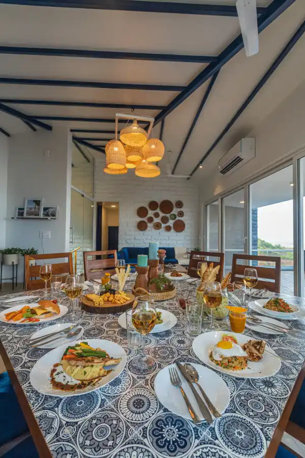 SaffronStays Kaia Waters, Pawna