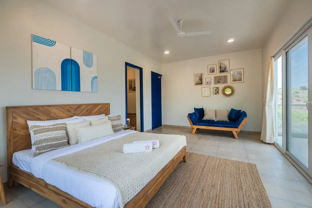 SaffronStays Kaia Waters, Pawna