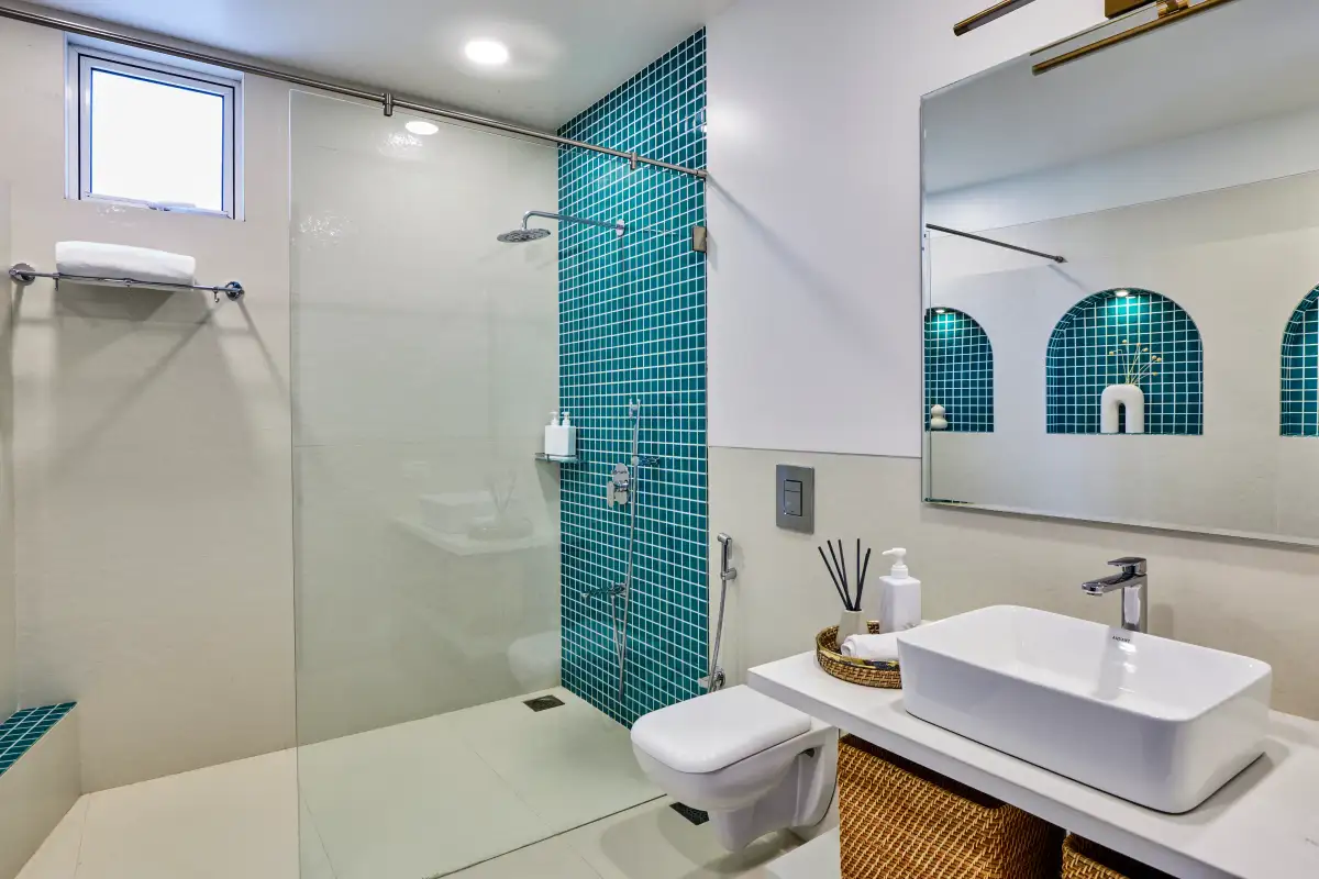 SaffronStays Kaia Waters, Pawna