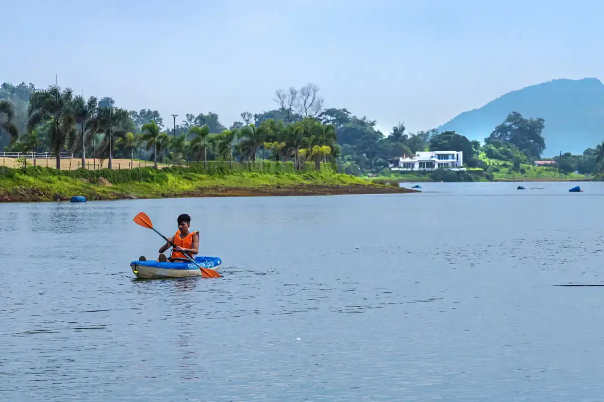 SaffronStays Kairos Athena, Karjat