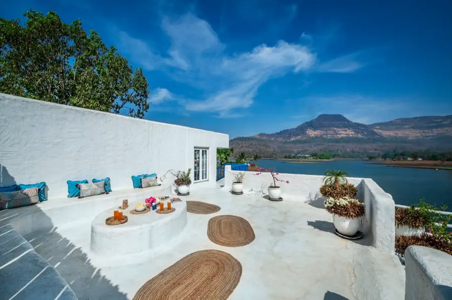 SaffronStays Kairos Athena, Karjat