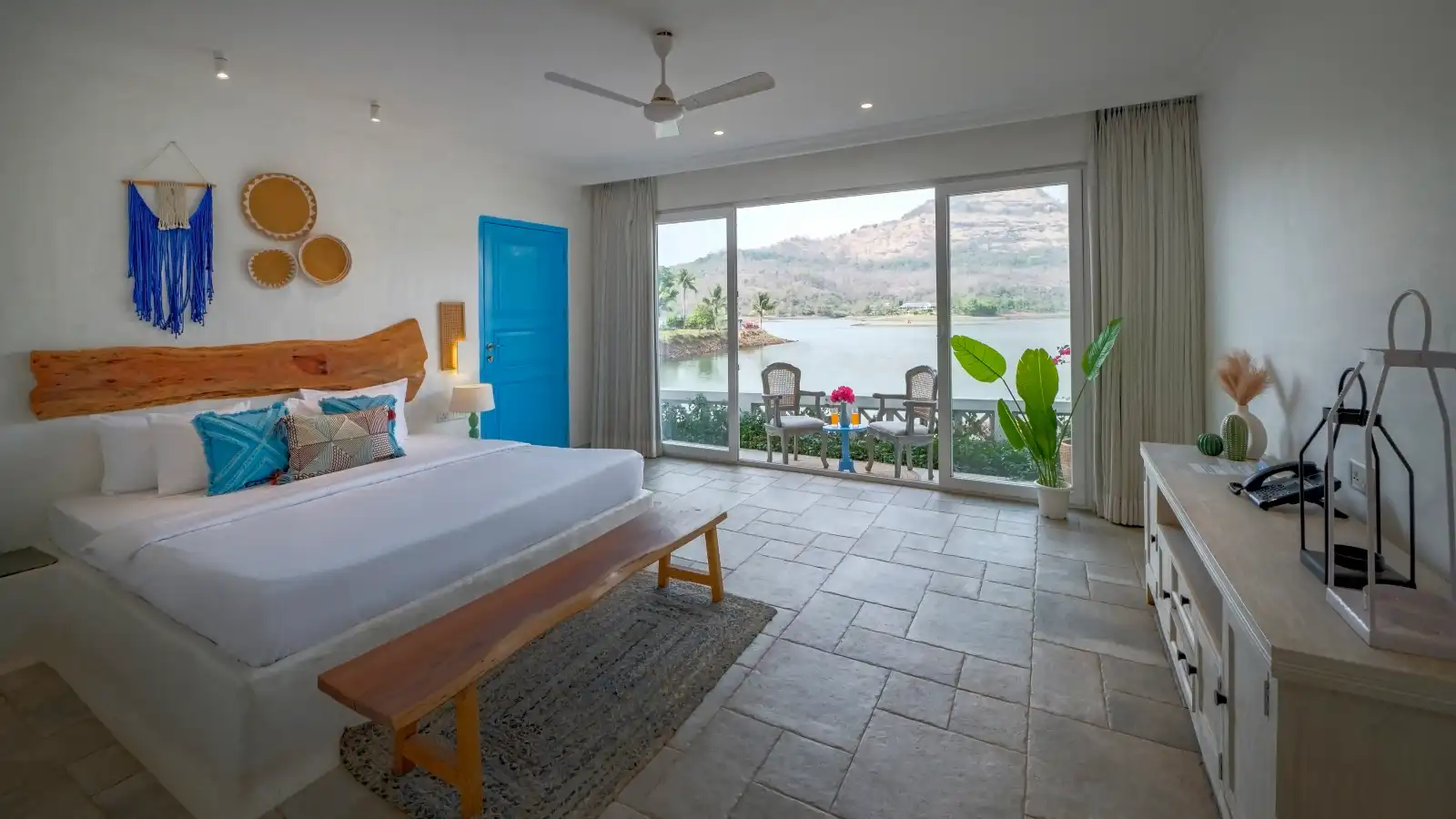 SaffronStays Kairos Athena, Karjat