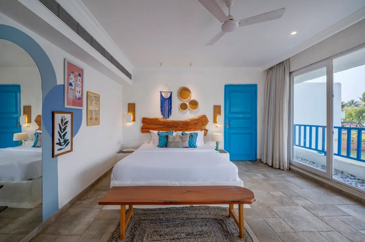 SaffronStays Kairos Greek, Karjat