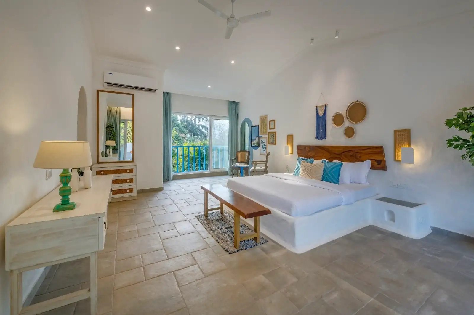 SaffronStays Kairos Greek, Karjat