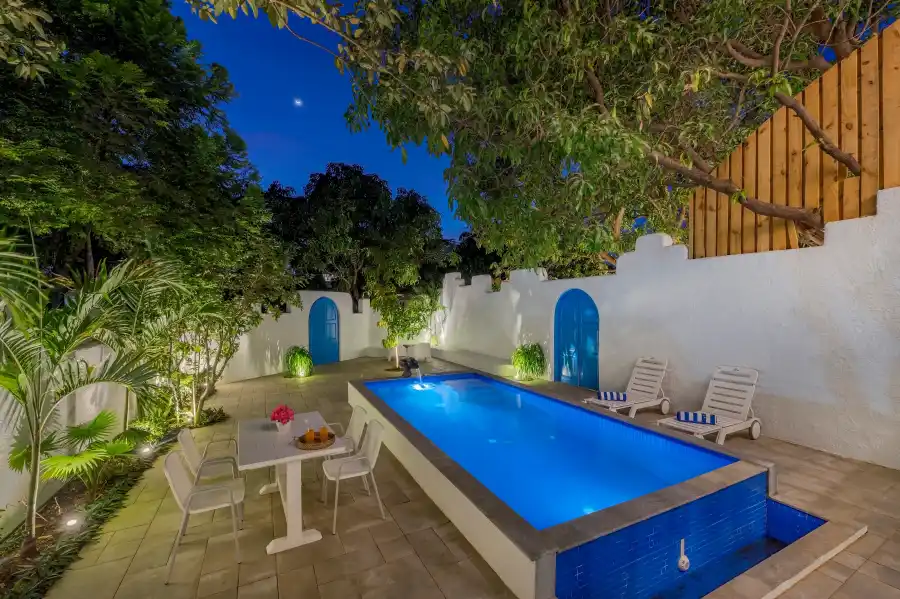 SaffronStays Kairos Iris, Karjat