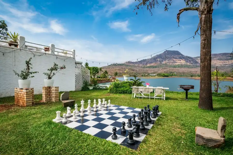 SaffronStays Kairos Zeus, Karjat