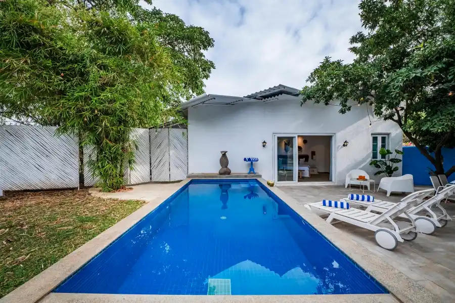 SaffronStays Kairos Zeus, Karjat
