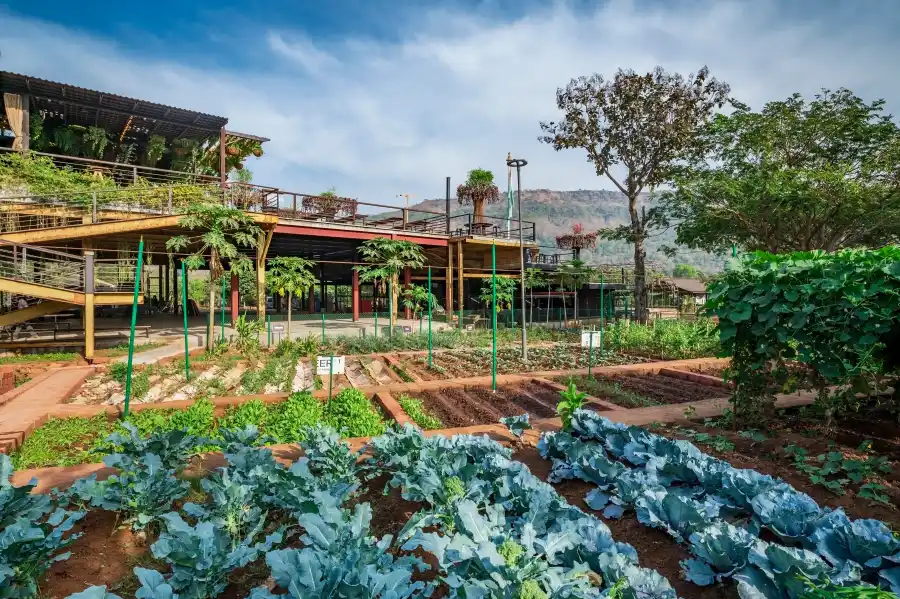 SaffronStays Kairos Zeus, Karjat