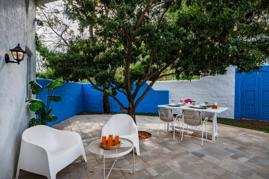 SaffronStays Kairos Zeus, Karjat