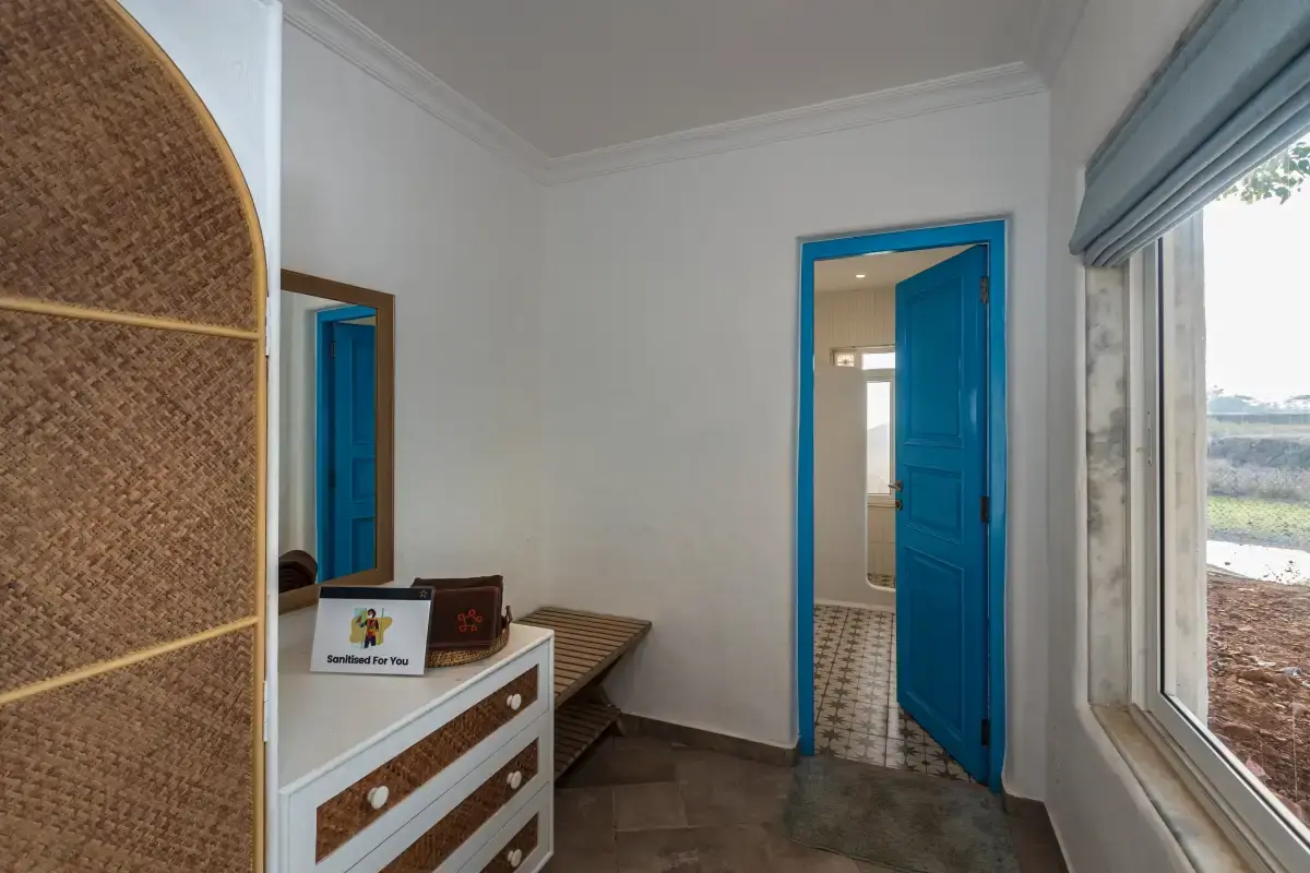 SaffronStays Kairos Zeus, Karjat