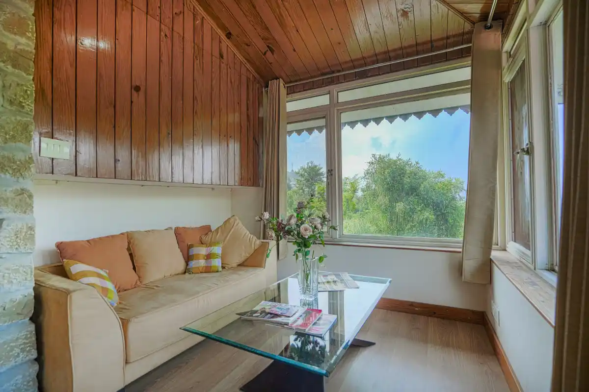 SaffronStays Kasauli Estate, Kasauli