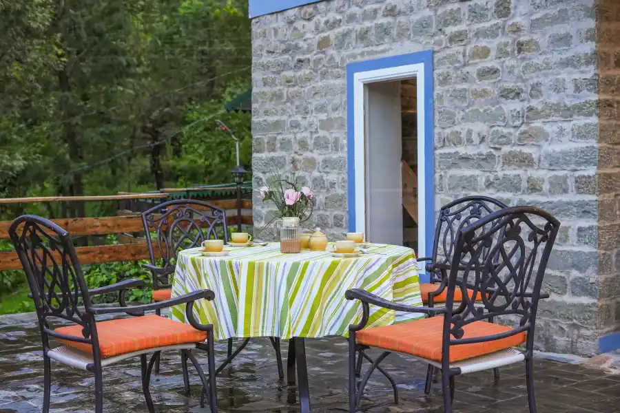 SaffronStays Kasauli Estate, Kasauli
