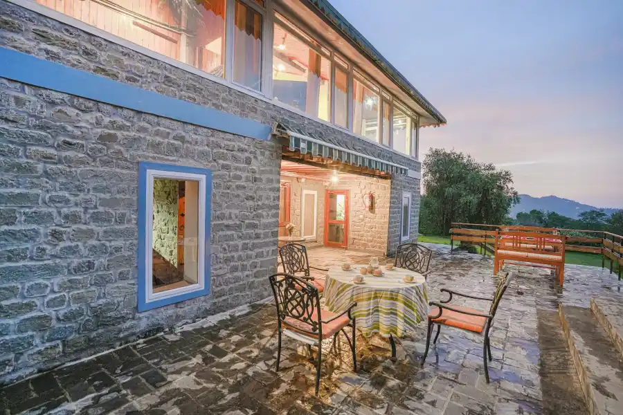 SaffronStays Kasauli Estate, Kasauli