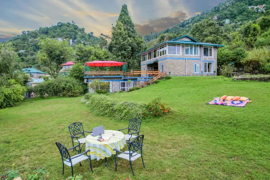 SaffronStays Kasauli Estate, Kasauli