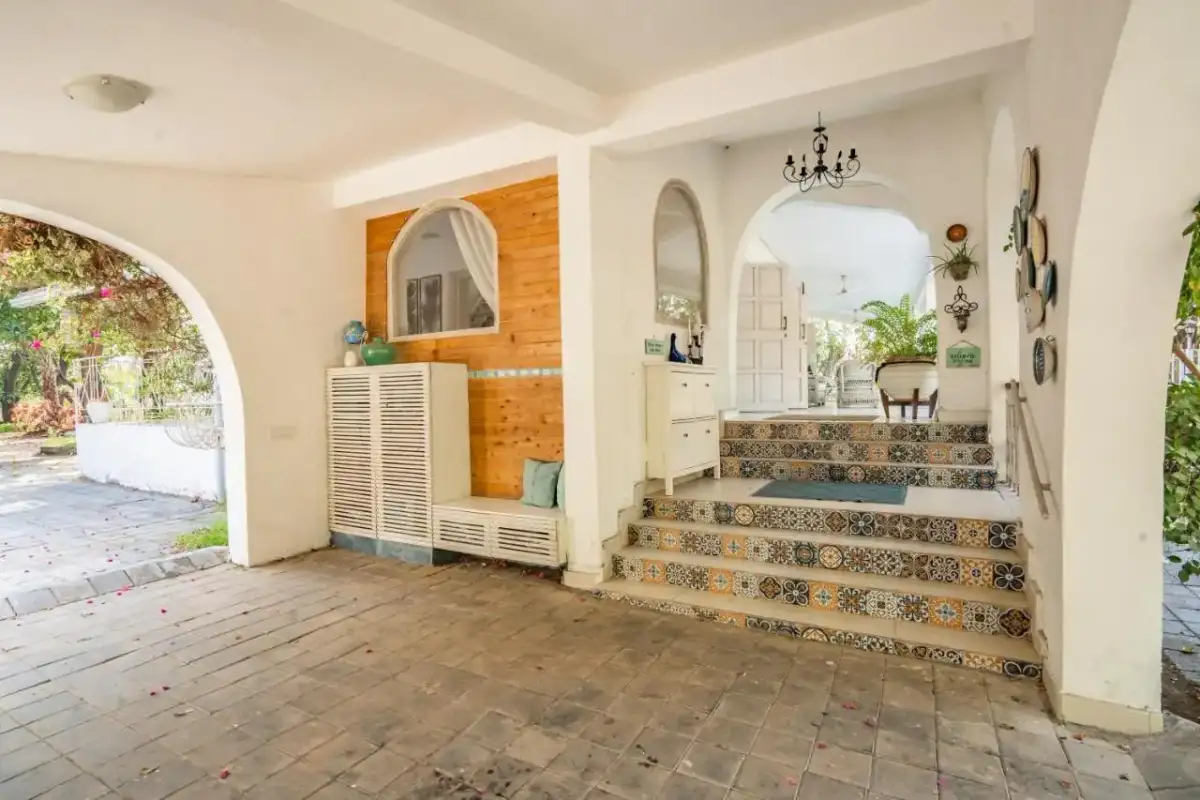 SaffronStays Kenwoods Farmstay, Vikramgad