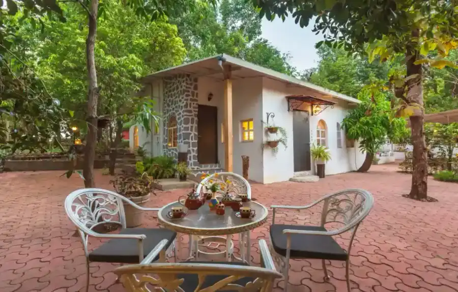 SaffronStays Kenwoods Farmstay, Vikramgad