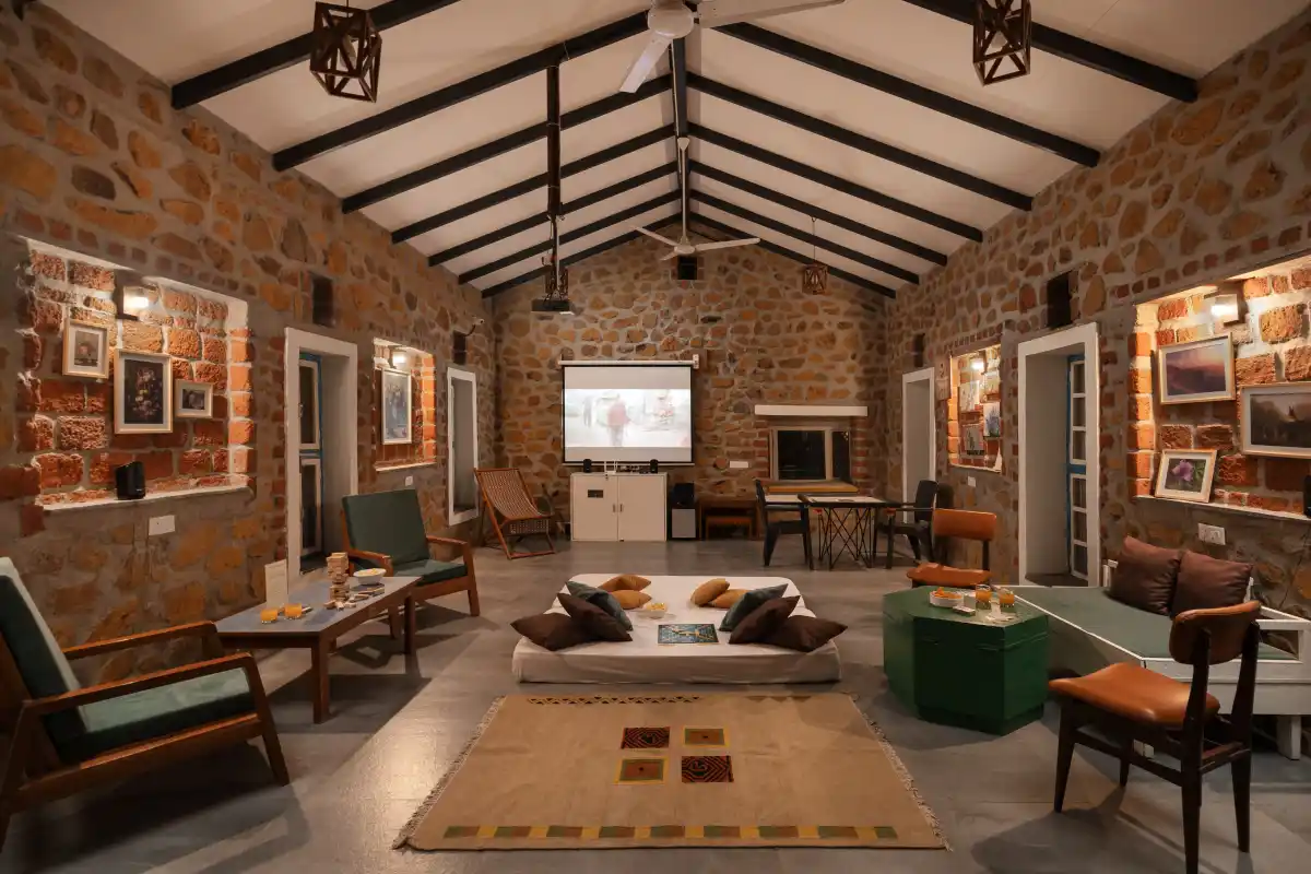 SaffronStays Lake House, Nashik