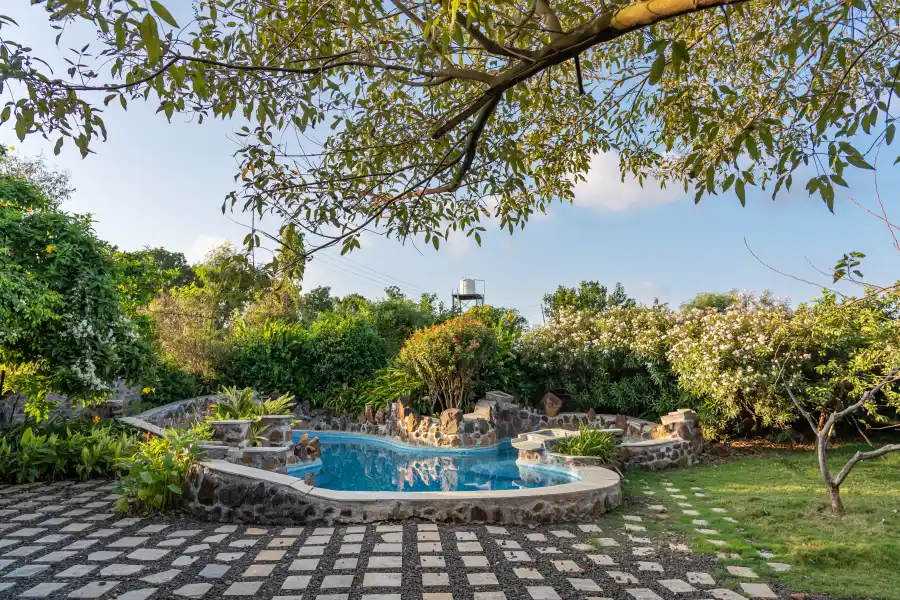 SaffronStays Lake House, Nashik