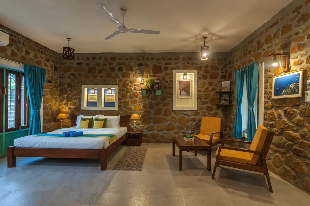 SaffronStays Lake House, Nashik