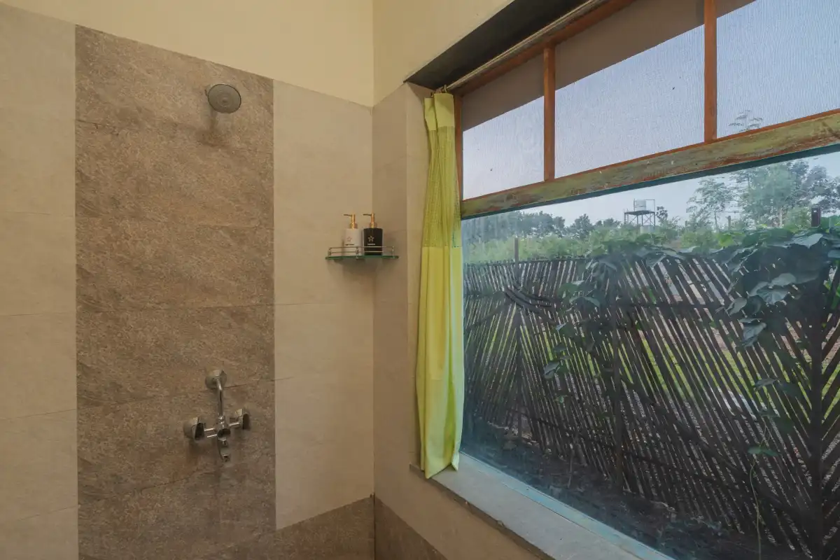 SaffronStays Lake House, Nashik