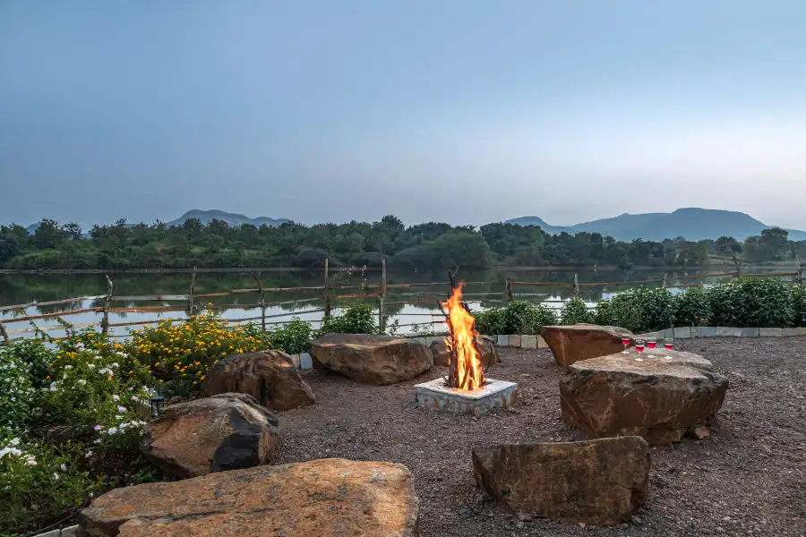SaffronStays Lake House, Nashik