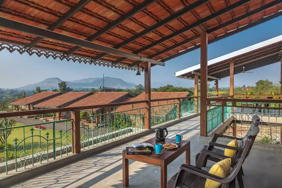 SaffronStays Lake House, Nashik