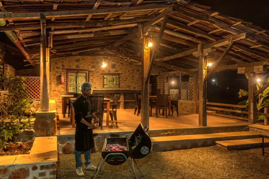 SaffronStays Lake House, Nashik