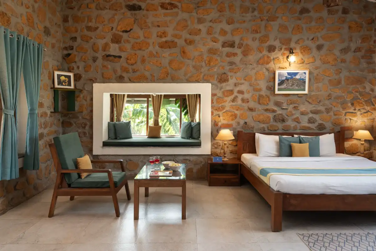 SaffronStays Lake House, Nashik