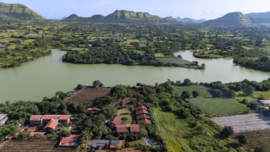 SaffronStays Lake House, Nashik