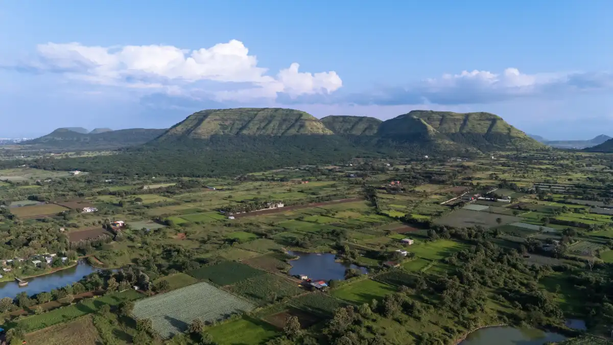 SaffronStays Lake House, Nashik
