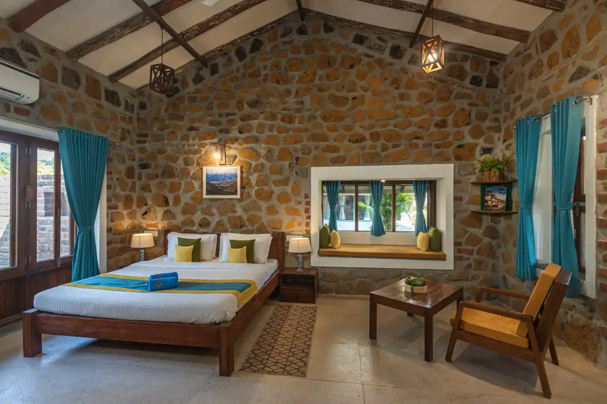 SaffronStays Lake House, Nashik