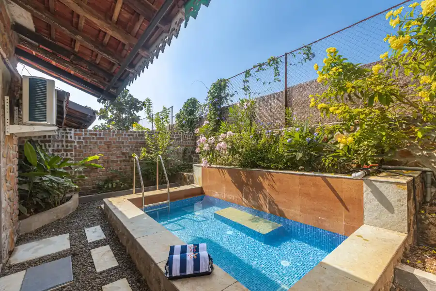 SaffronStays Lake House, Nashik
