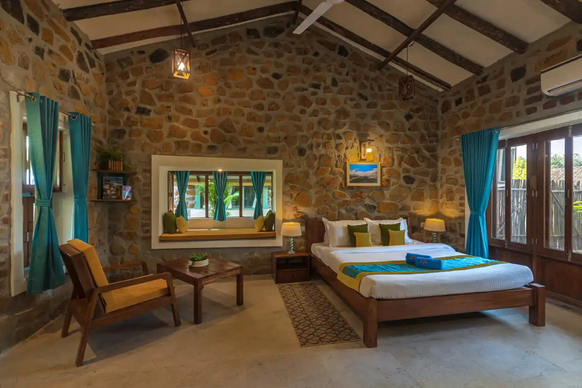 SaffronStays Lake House, Nashik