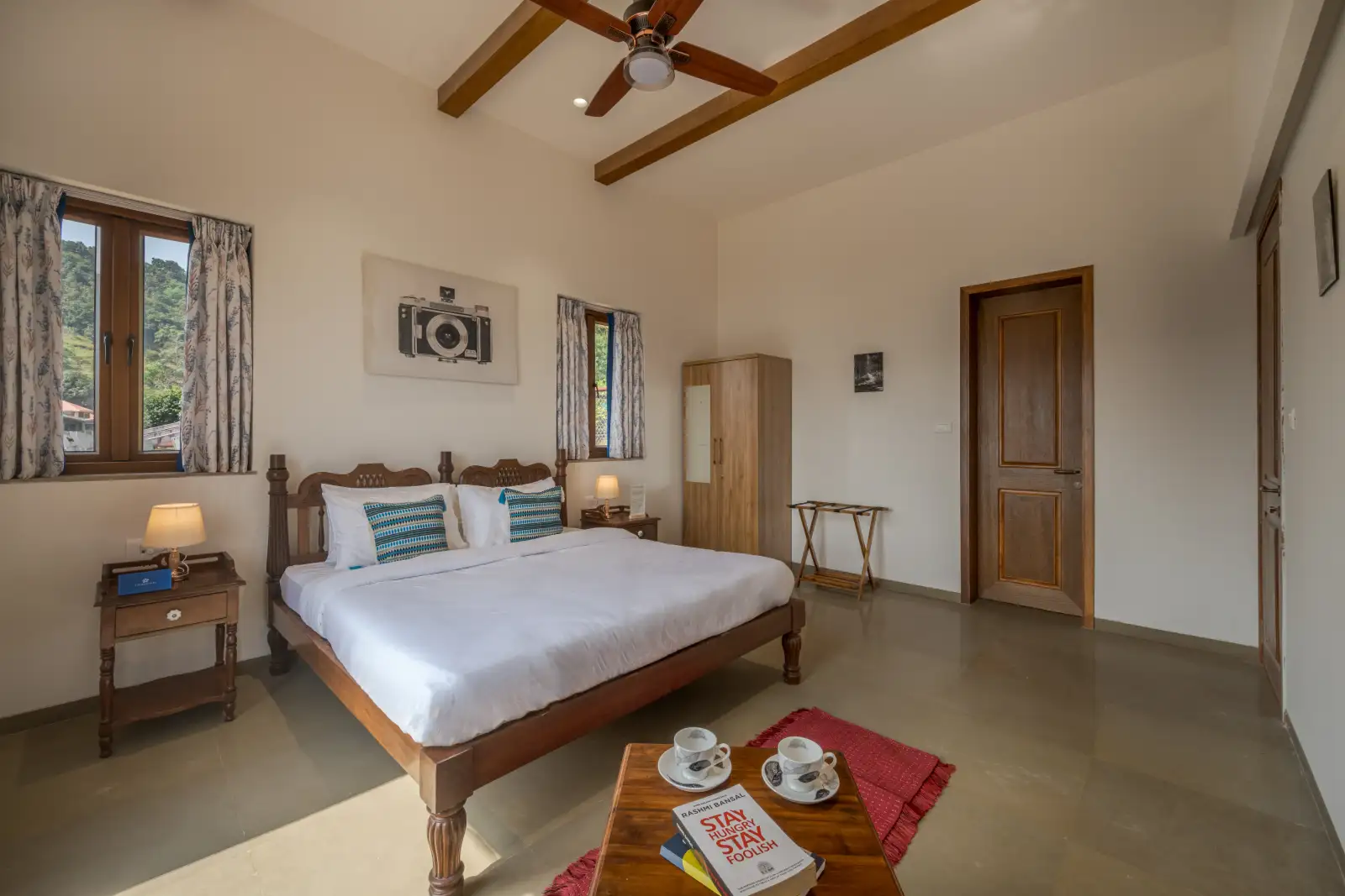 SaffronStays Lakefront Nivriti, Pune