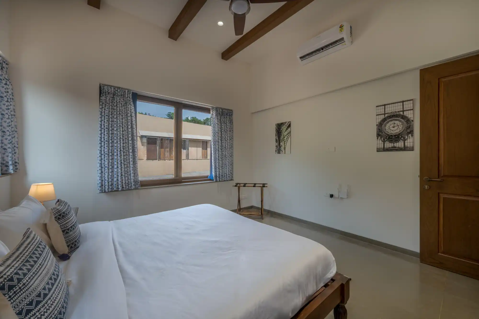 SaffronStays Lakefront Nivriti, Pune