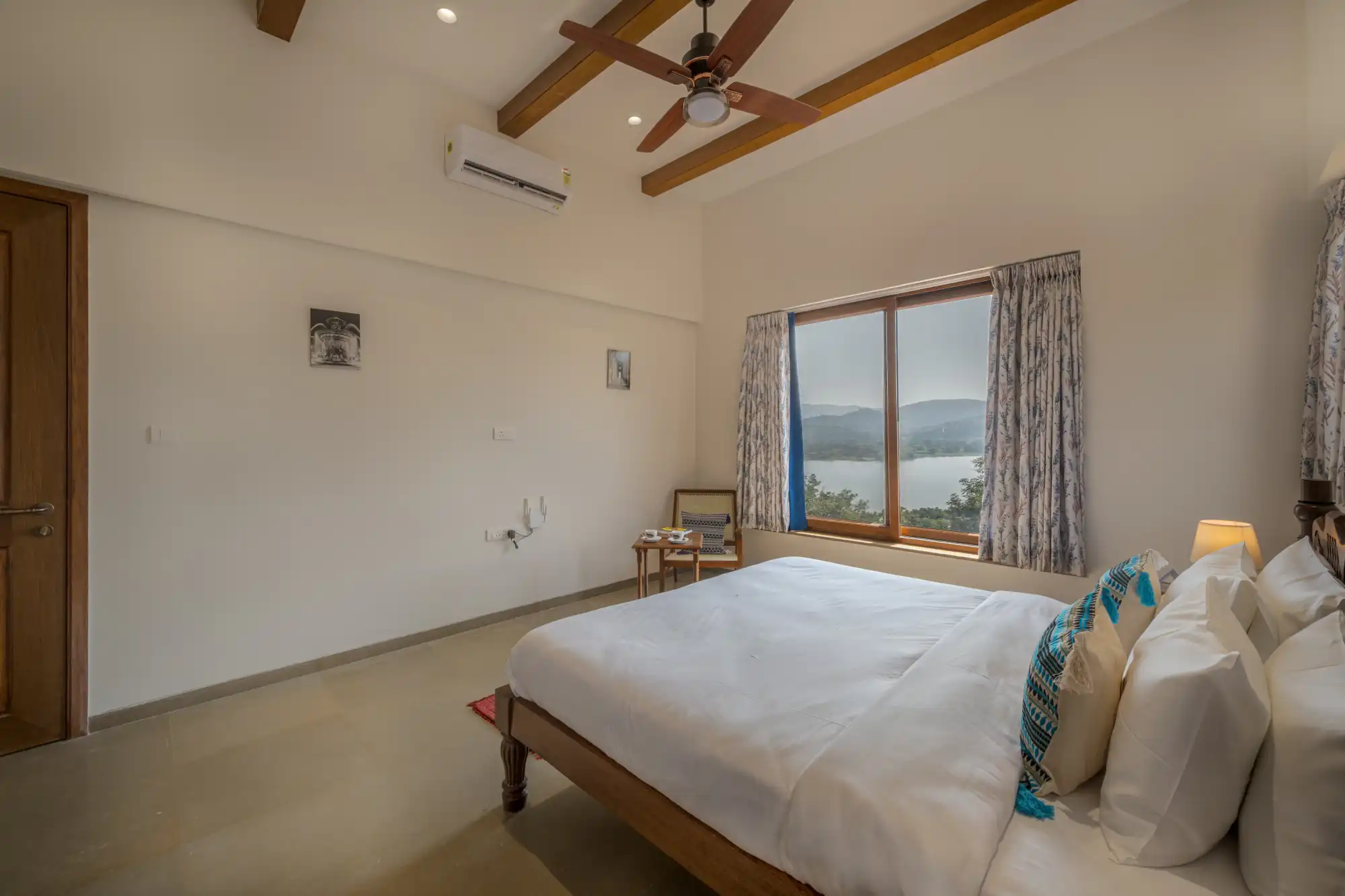 SaffronStays Lakefront Nivriti, Pune