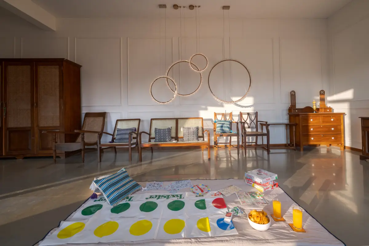 SaffronStays Lakefront Nivriti, Pune