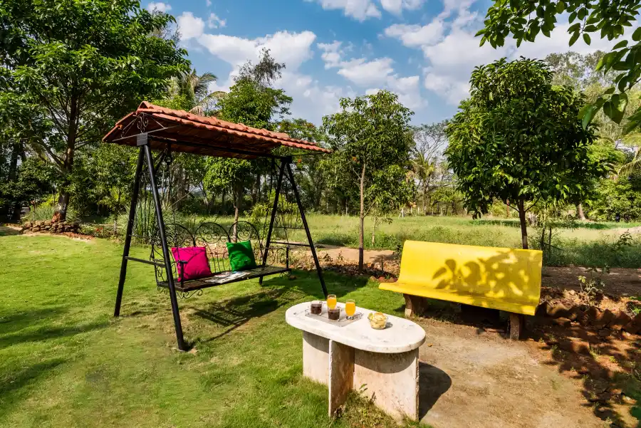 SaffronStays Lakeview Nivara, Pune
