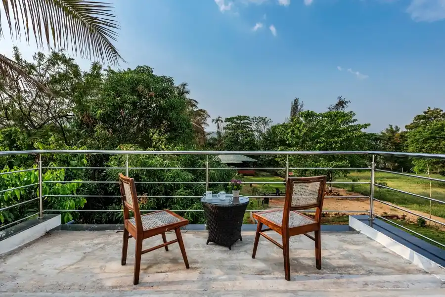 SaffronStays Lakeview Nivara, Pune