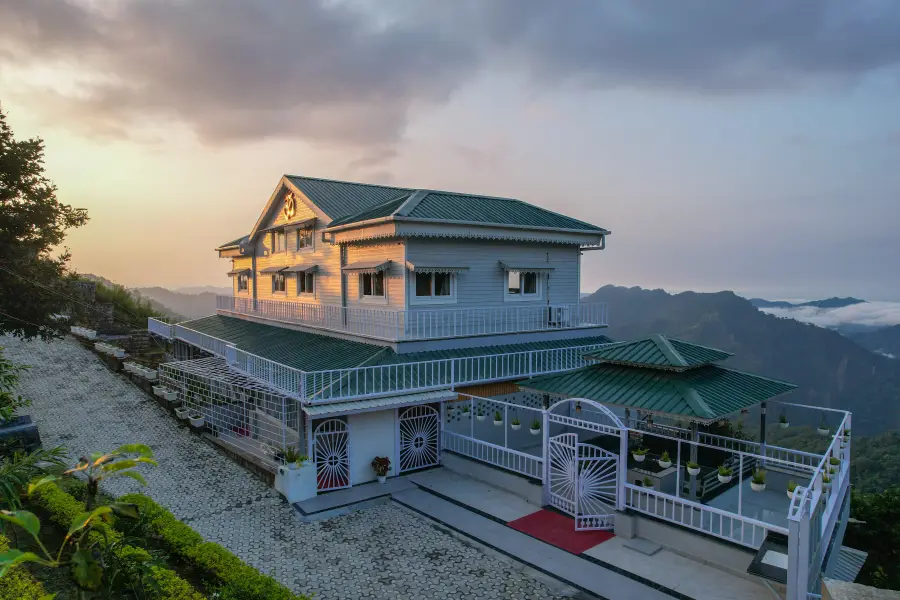 SaffronStays Land's Own, Kotdwar